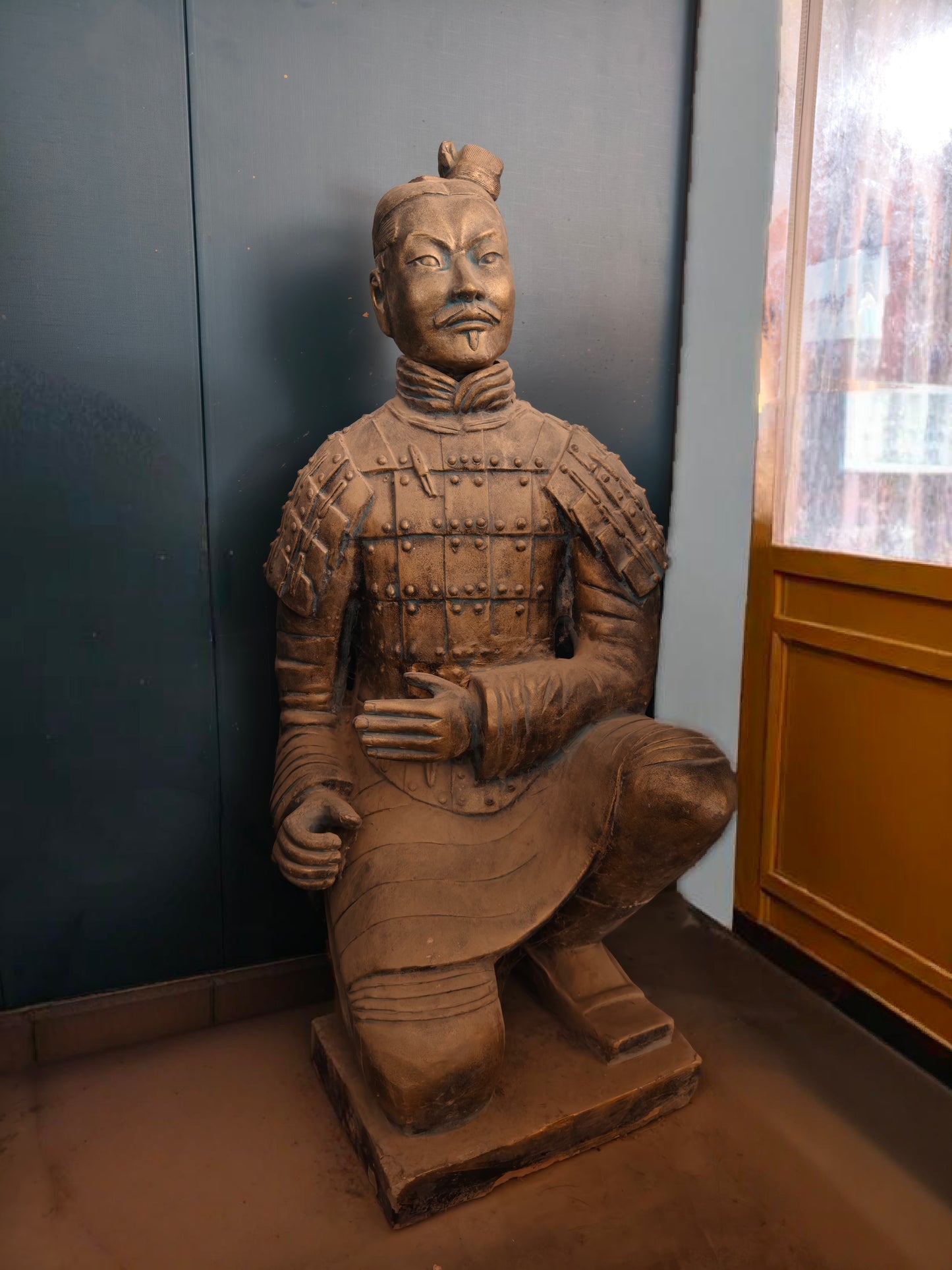 Qin Dynasty Kneeling Archer Terracotta Figure-120cm（Terracotta Color）